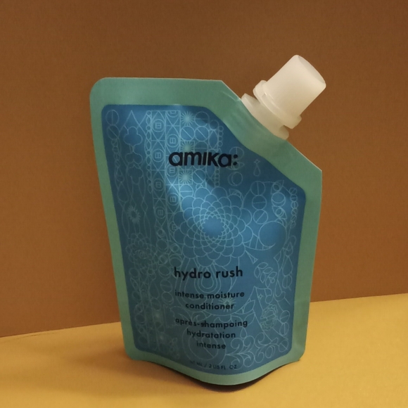 Amika Hydration and Repair Hair Care Collection - Picture 7 of 10